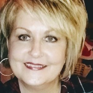 Meet your Posher, Ramona